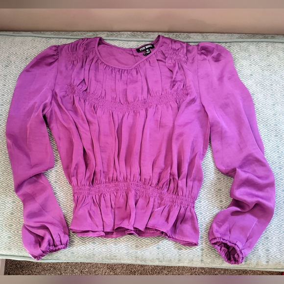 Steve Madden Pyper Peplum Top - Picture 2 of 8